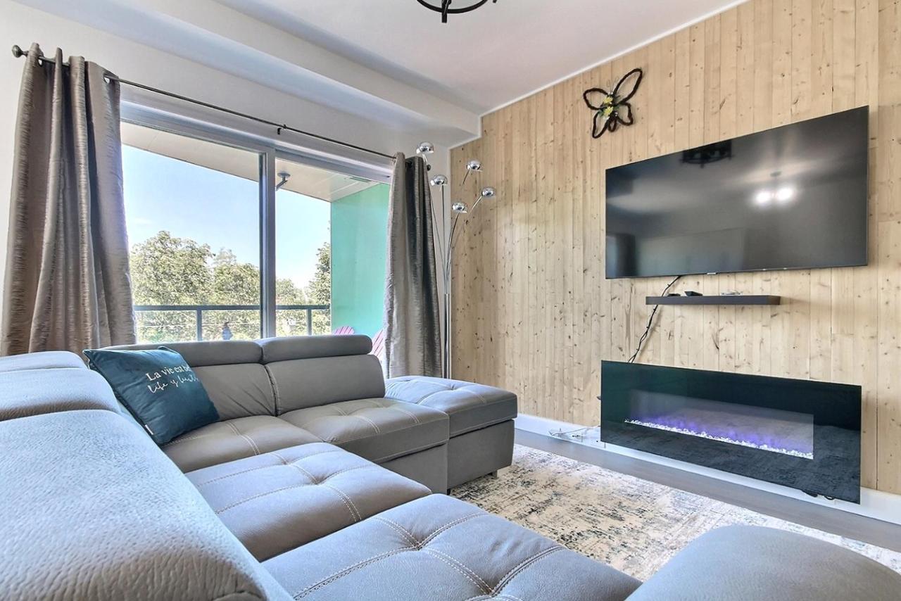 Good Vibes Only -Modern And Spacious 2 Bedroom Condo 4 Beds Free Parking, Gym Quebec City Exterior photo