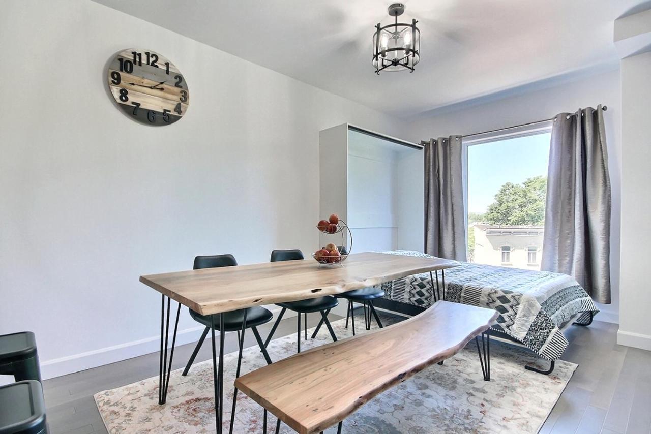 Good Vibes Only -Modern And Spacious 2 Bedroom Condo 4 Beds Free Parking, Gym Quebec City Exterior photo